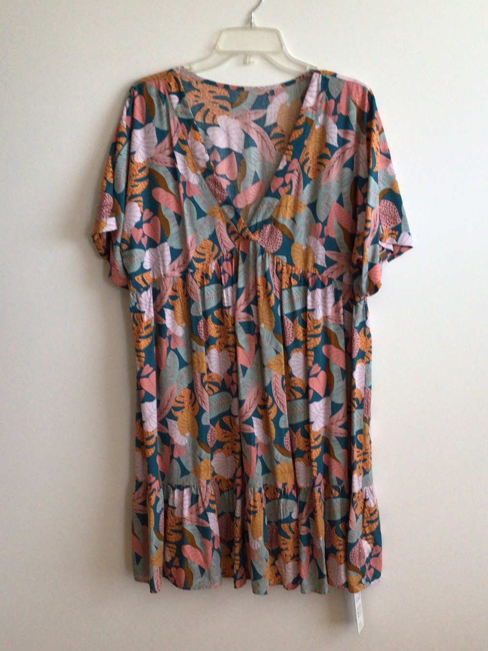 Floral Print Short Sleeve V-Neck Tunic Dress